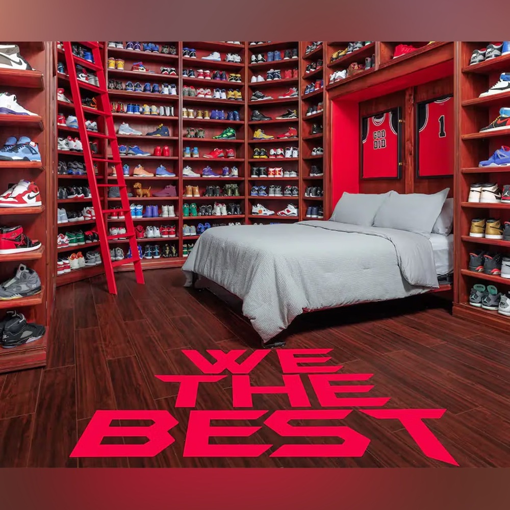 Closets to Die For Follow Game - Picture 6 of 7